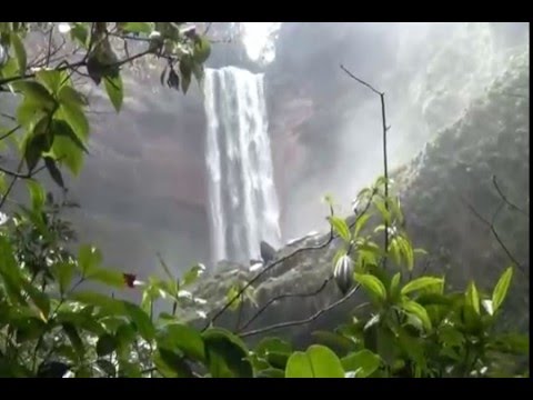 Catarata Janiriani Puerto Bermudez