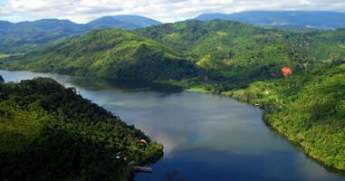 Tarapoto: La Ciudad de las Palmeras Tarapoto: La Ciudad de las Palmeras