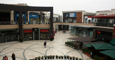 Führendes Einkaufszentrum Perus: Jockey Plaza Führendes Einkaufszentrum Perus: Jockey Plaza