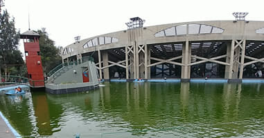 Parque de la Exposicion Lima Teich