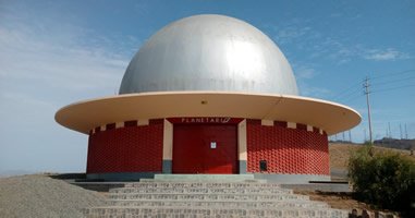 Das Planetario Morro Solar: Sterne in Lima beobachten