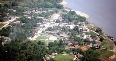 Blick auf Iquitos und den Amazonas