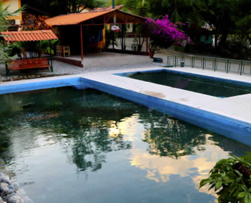 Relájese en las termas de Cconoc, Apurímac Relájese en las termas de Cconoc, Apurímac