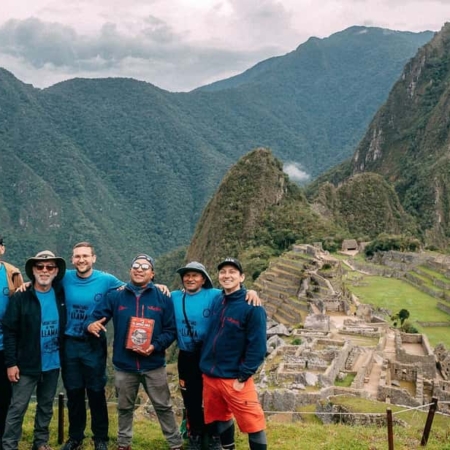 Cusco–Machu Picchu: 2‑Tägiger Inka‑Pfad mit Panorama‑Zug