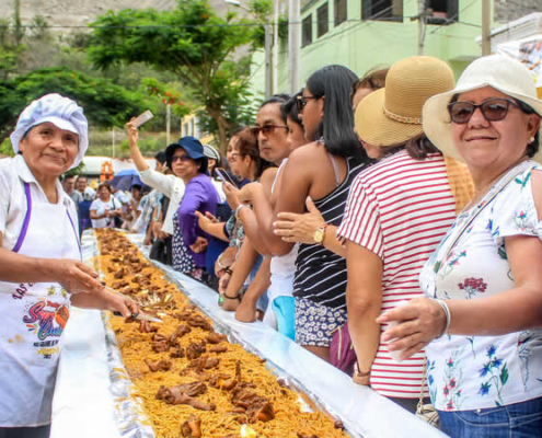 Festival de la Sopa Chola – Die größte Sopa Chola der Welt in Lunahuaná Festival de la Sopa Chola – Die größte Sopa Chola der Welt in Lunahuaná