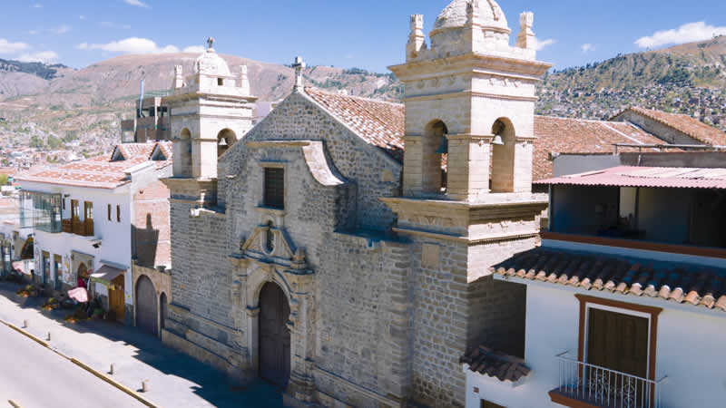 Kirche Santa María Magdalena – Barockes Erbe und Auftakt der Karwoche in Ayacucho