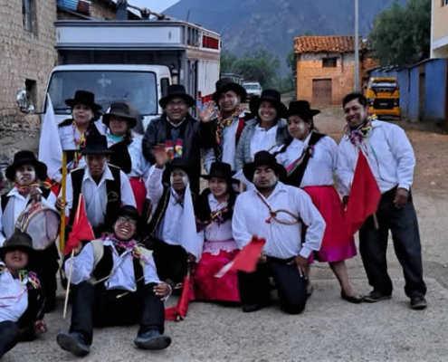 Vasallo Andamarquino – Tanz, Identität und Glauben im Karneval von Andamarca Vasallo Andamarquino – Tanz, Identität und Glauben im Karneval von Andamarca