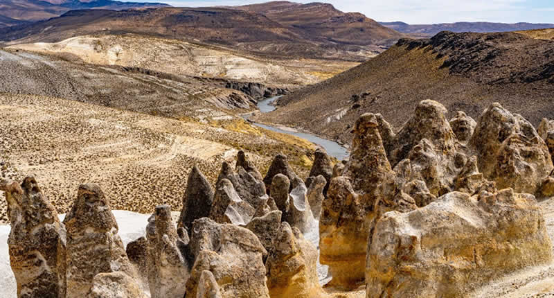 Bosque de Piedras de Puruña in Arequipa Bosque de Piedras de Puruña – Der mystische Steinwald von Arequipa