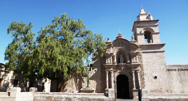Iglesia San Juan Bautista de Yanahuara – Barockjuwel aus Sillar