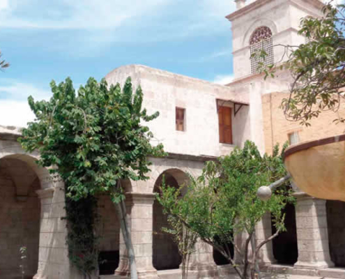 Monasterio de San José y Santa Teresa de Carmelitas Descalzas in Arequipa Monasterio de San José y Santa Teresa de Carmelitas Descalzas in Arequipa