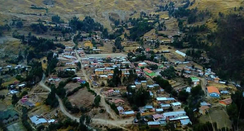 Traditionen und Gemeinschaft auf 3.821 Metern Höhe