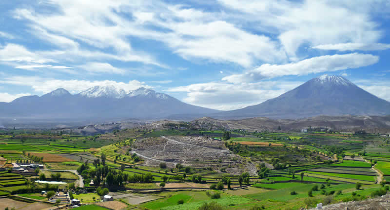 Sabandía – Wasser, Felder und die Mühle aus Stein