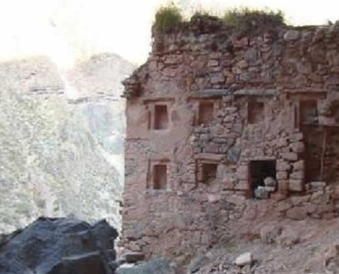 Ñaupa Iglesia – El místico santuario inca en Huarocondo Ñaupa Iglesia – El místico santuario inca en Huarocondo