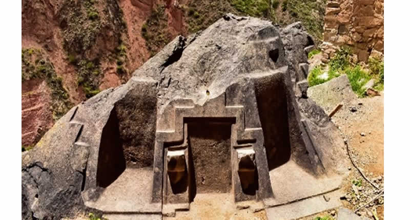 Un lugar sagrado entre formaciones rocosas y observación celeste