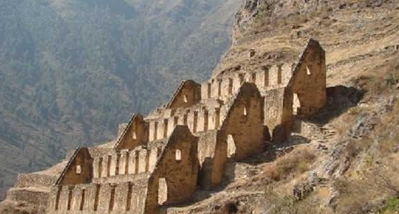 Pinkuylluna – Los misteriosos depósitos incas sobre Ollantaytambo