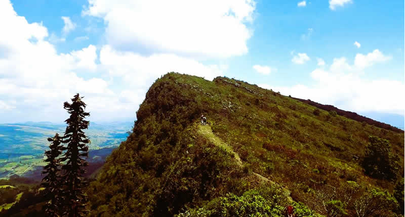 Apu Sacsahuillca im Distrikts Putis, Provinz Huanta, Region Ayacucho