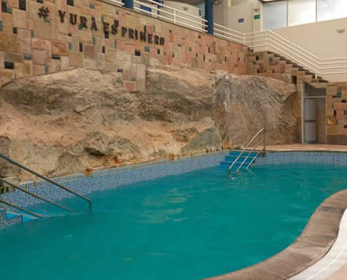 Thermalquellen von Yura – Heilende Wasser im Schatten der Vulkane von Arequipa Thermalquellen von Yura – Heilende Wasser im Schatten der Vulkane von Arequipa