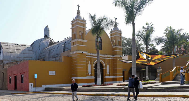 La Ermita de Barranco – Ursprungssage, Neogotik & Resilienz am Pazifik