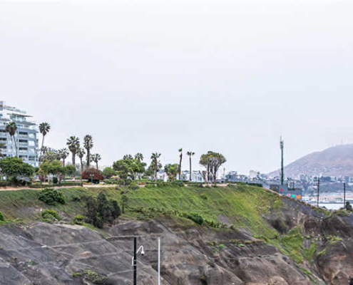 Malecón de Barranco – historische Klippenpromenade zwischen Paul Harris, Sousa & Pazos Malecón de Barranco – historische Klippenpromenade zwischen Paul Harris, Sousa & Pazos
