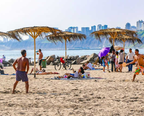 Playa Los Yuyos – Barrancos zugänglicher Stadtstrand an der Costa Verde Playa Los Yuyos – Barrancos zugänglicher Stadtstrand an der Costa Verde