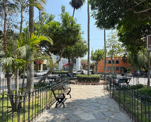 Plaza San Francisco – historisches Herzstück zwischen Kunst, Glaube & Architektur Plaza San Francisco – historisches Herzstück zwischen Kunst, Glaube & Architektur