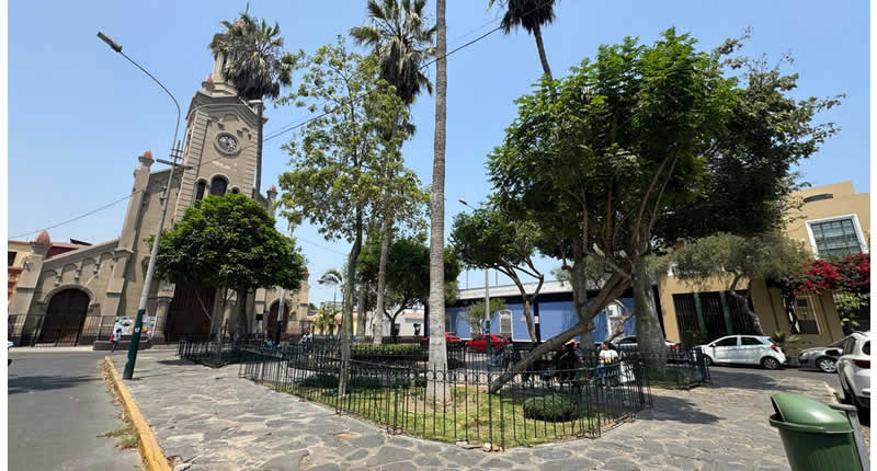 Plaza San Francisco ist ein klassischer Aufenthaltsplatz