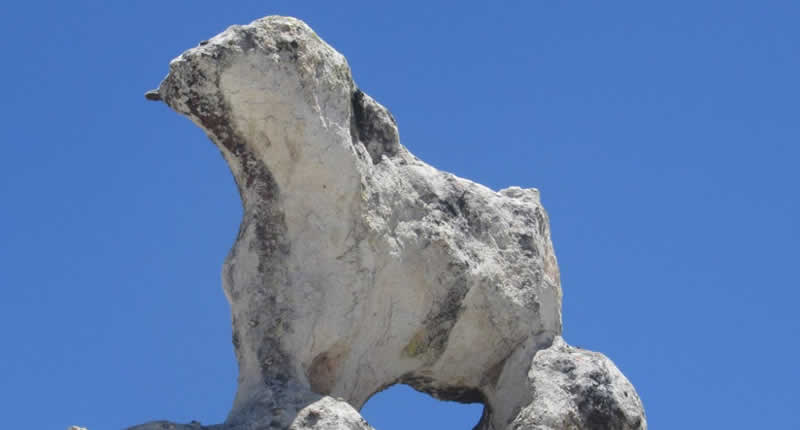 Die „gotische Stadt“ in der Cordillera de Carabaya