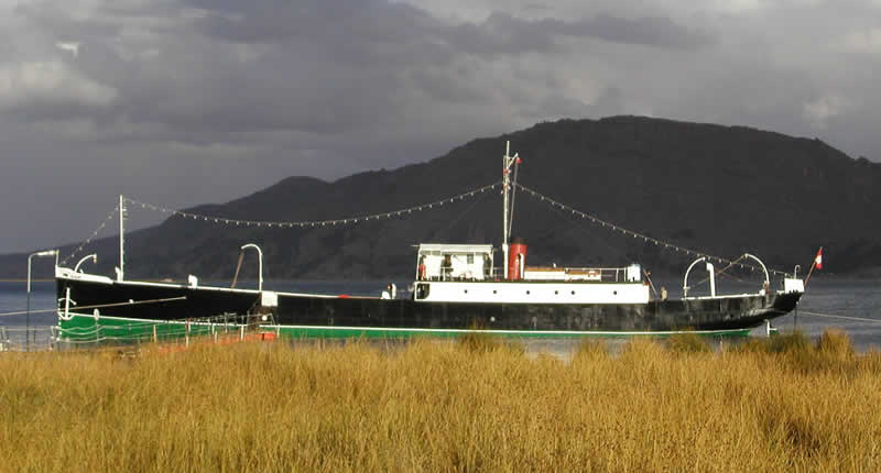 Museumsschiff Yavarí – Das schwimmende Eisenmuseum des Titicacasees