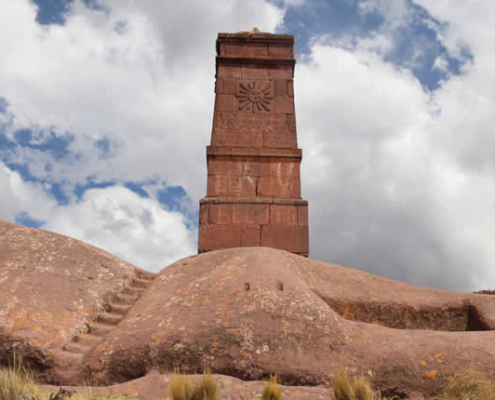 El Bebedero del Inka – Zeremonieller Inka-Felsplatz bei Ilave