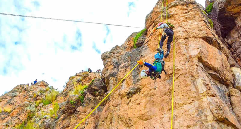 Bergsteigen am Ayrumas Carumas