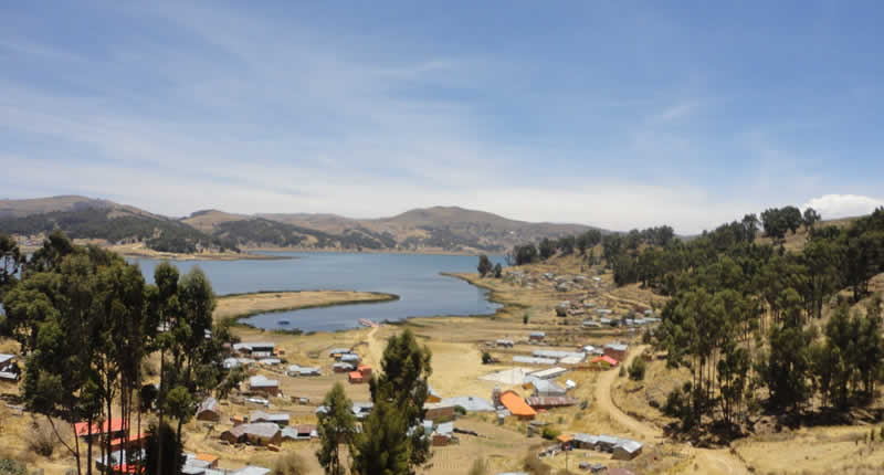 Isla Iscaya im Lago Wiñaymarka des Titicacasees