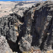 Jakje Pucara: sendero rocoso místico en el Cerro Putuputuni Awicha