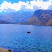 Laguna de Humanqayak – Laguna andina con islas, truchas y paraíso de aves en Ayapata Laguna de Humanqayak – Laguna andina con islas, truchas y paraíso de aves en Ayapata