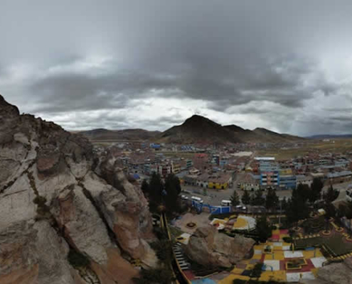 Mirador Natural de Sirpiqaqa: Die Schlange mit den sieben Köpfen über Putina Mirador Natural de Sirpiqaqa: Die Schlange mit den sieben Köpfen über Putina