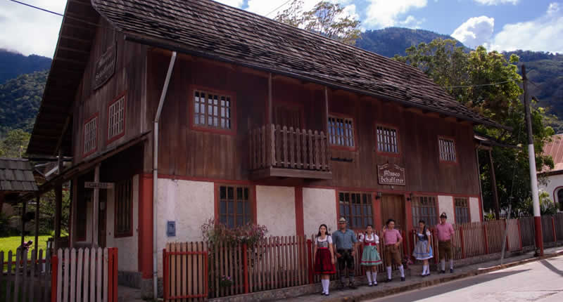 Museo Schafferer en Pozuzo – tras las huellas de los colonos tiroleses y renanos