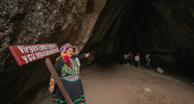 Virgen Igma Igmani – die Höhlenmadonna