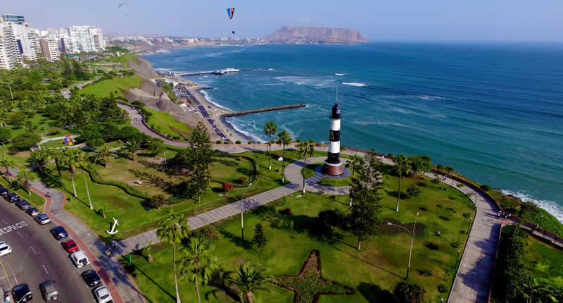 Parque El Faro de la Marina en Miraflores