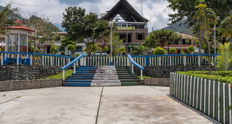 Corazón de Huancabamba con vistas a Shayapeña y Yanachaga