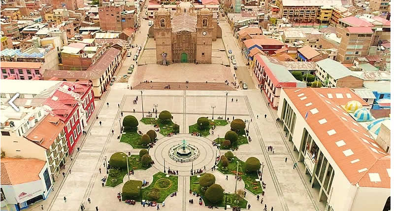 Puno – ciudad a orillas del lago Titicaca y cuna de antiguas culturas andinas