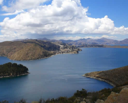 Reserva Nacional del Titicaca – Schutzgebiet am höchsten schiffbaren See der Welt Reserva Nacional del Titicaca – Schutzgebiet am höchsten schiffbaren See der Welt