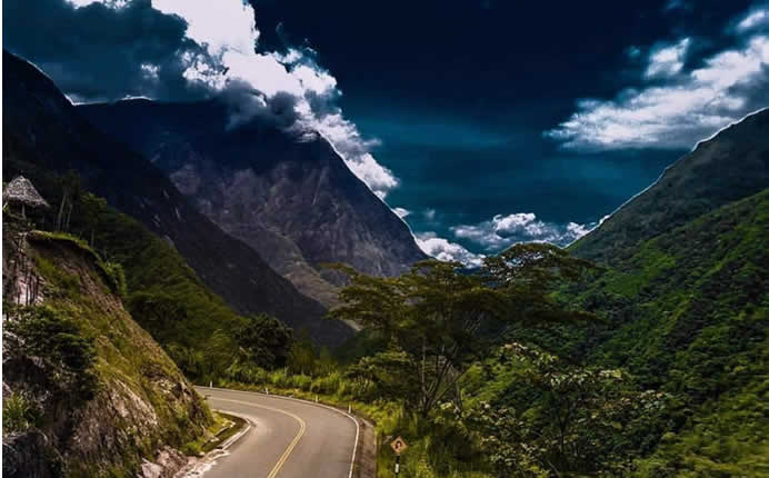 Llegada a Oxapampa, puerta de entrada a la reserva
