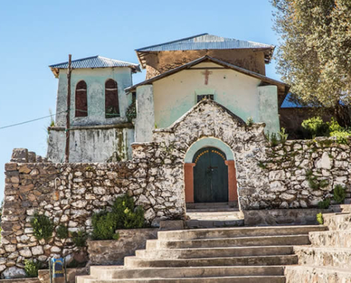 Capilla de Huaylluni – Andenkapelle zwischen Hochland und Titicacasee