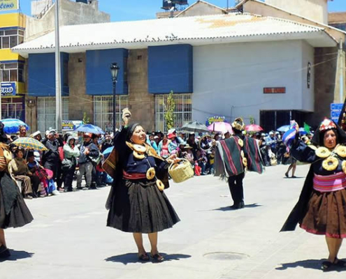Der Jilakatas-Tanz von Pomata: Zeremonialtanz der Aymara Der Jilakatas-Tanz von Pomata: Zeremonialtanz der Aymara