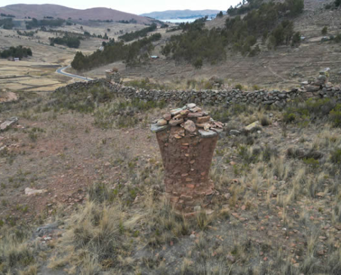 Archäologische Stätte Cotañi bei Vilquechico: Chullpas im Aymara-Altiplano Archäologische Stätte Cotañi bei Vilquechico: Chullpas im Aymara-Altiplano