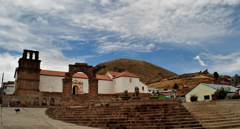 Templo de la Asunción (Santa María la Mayor) in Juli